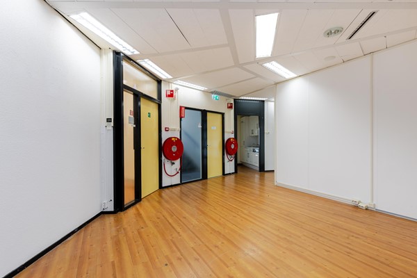 Medium property photo - Marconiplein 17, 3025 AV Rotterdam